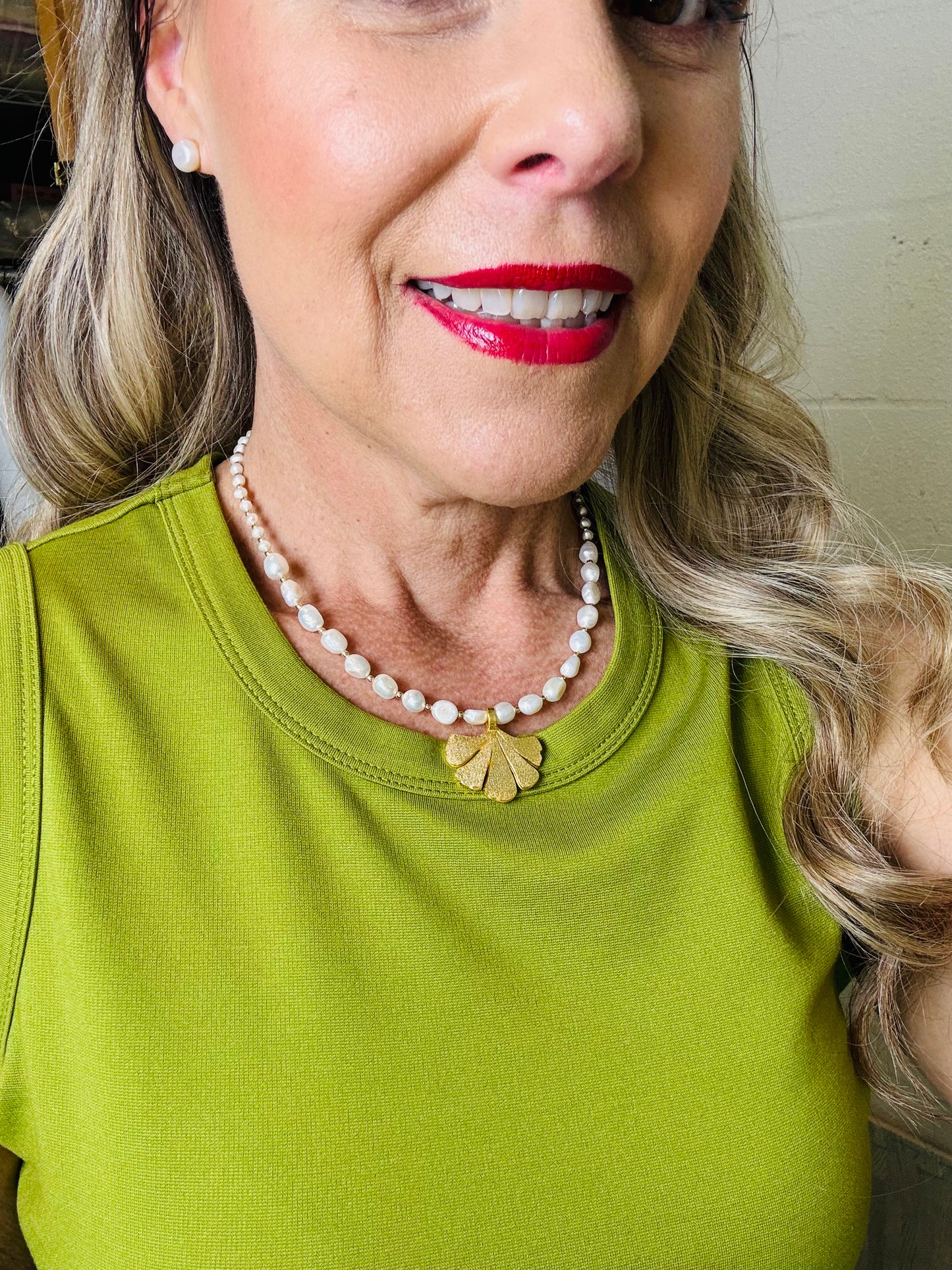 Trebol Necklace Pearls