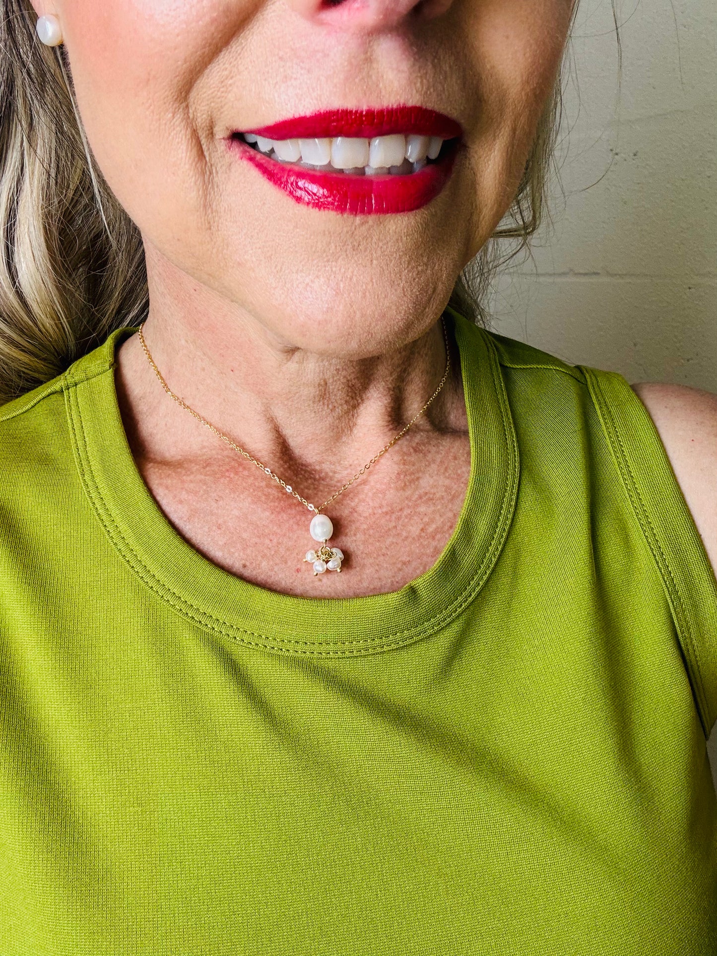 Dots Pearl Neklace