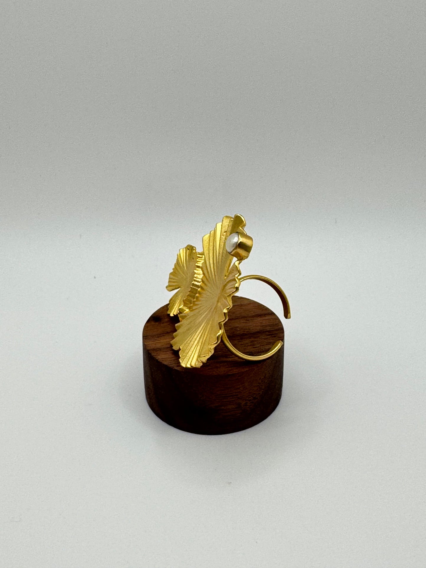 Double Pearl Ring