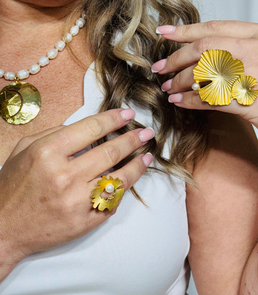 Double Pearl Ring